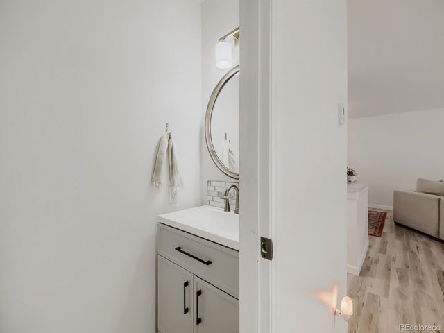 6305 W 6th Ave D27, Denver, CO 80214