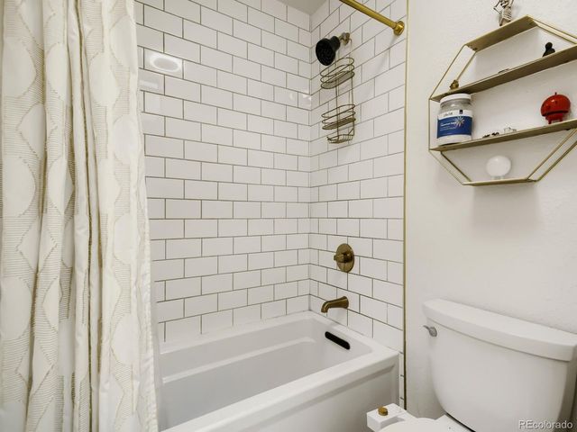 6305 W 6th Ave D27, Denver, CO 80214