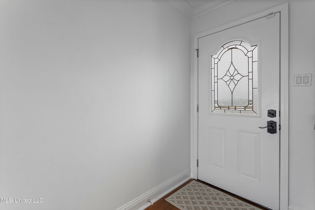 717 Bienville Boulevard, B2, Ocean Springs, MS 39564