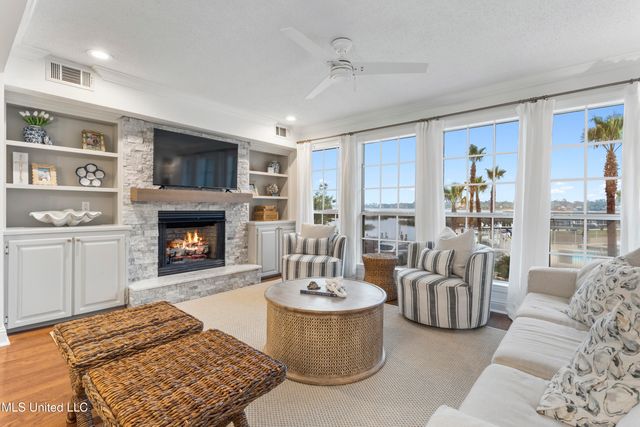 717 Bienville Boulevard, B2, Ocean Springs, MS 39564