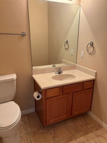 1618 Summer Hill Court, Granbury, TX 76048