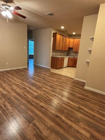 1618 Summer Hill Court, Granbury, TX 76048