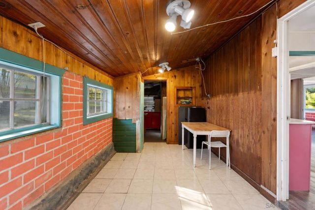 1819 Lilac Lane, Alpine, CA 91901