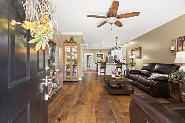 552 Hamilton Way, Chatsworth, GA 30705
