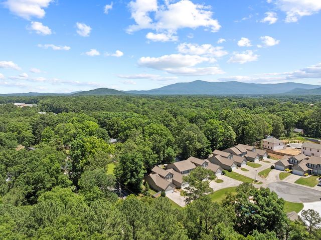 552 Hamilton Way, Chatsworth, GA 30705