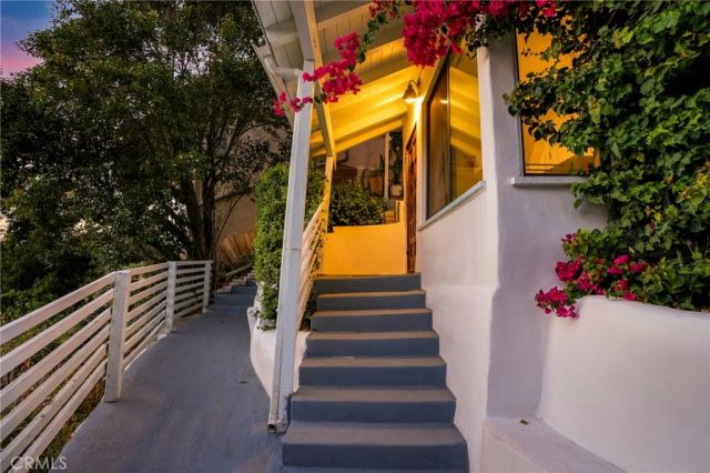 1836 Peterson Avenue, South Pasadena, CA 91030
