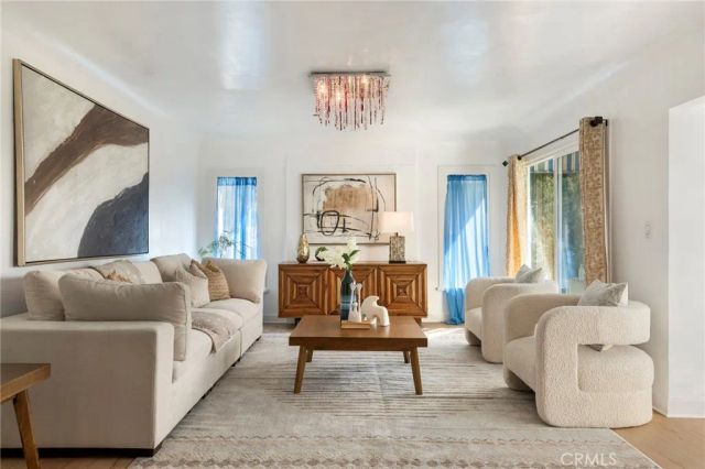 1836 Peterson Avenue, South Pasadena, CA 91030