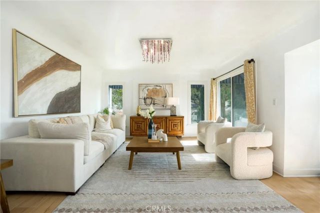 1836 Peterson Avenue, South Pasadena, CA 91030