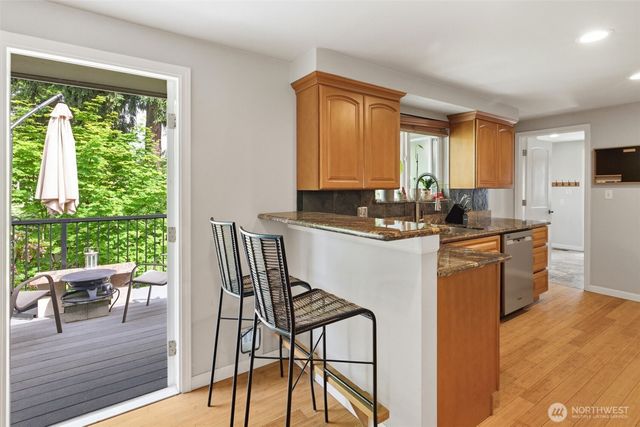 826 Maplewood Avenue, Kent, WA 98030