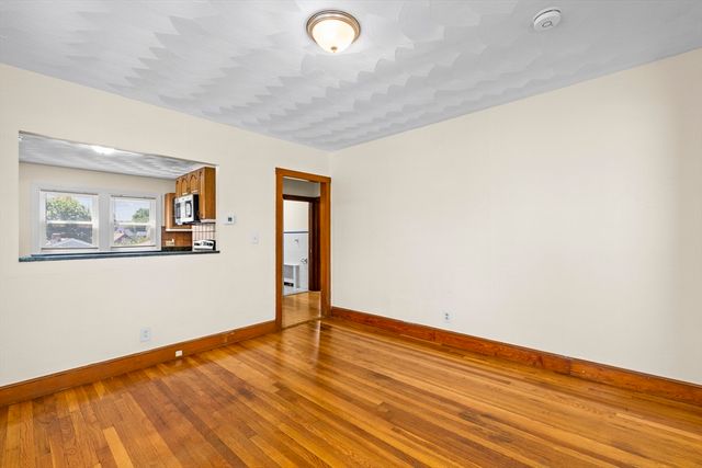52 Chesterfield, Boston, MA 02136