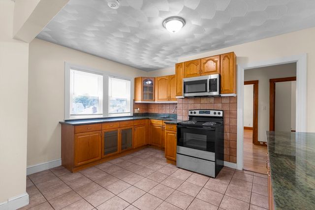 52 Chesterfield, Boston, MA 02136
