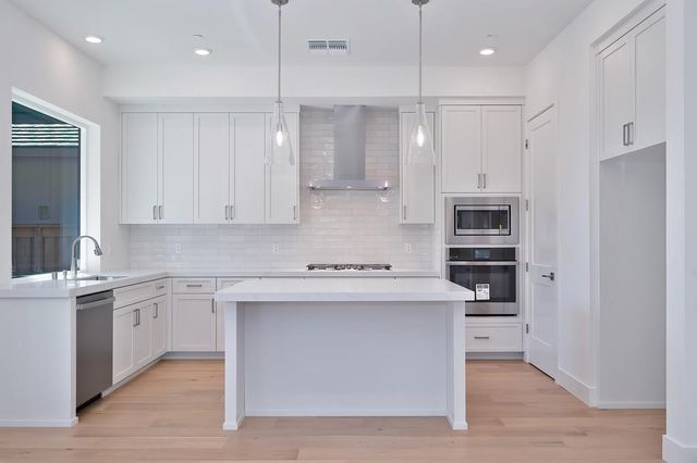 7090 Soleil Way, Granite Bay, CA 95746