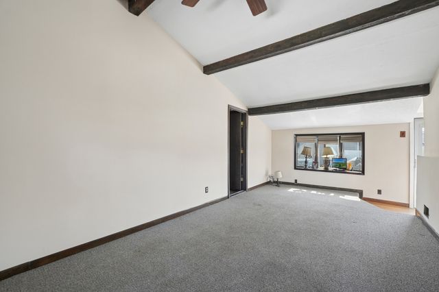 901 E Sunrise Road, Addison, IL 60101