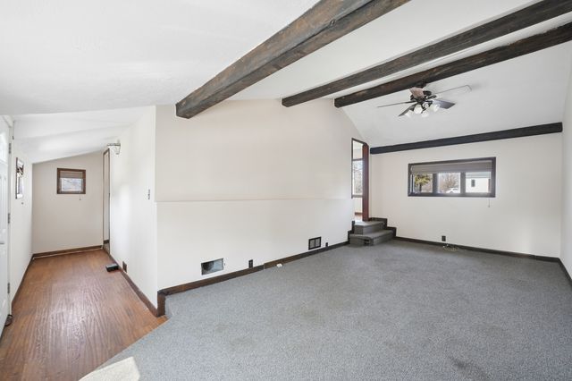 901 E Sunrise Road, Addison, IL 60101