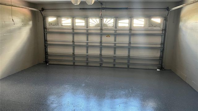 326 FOX LAKE DRIVE, Lakeland, FL 33809