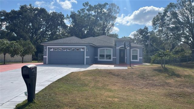 326 FOX LAKE DRIVE, Lakeland, FL 33809