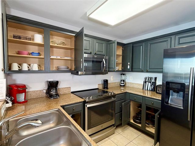 13415 BLUE HERON BEACH DRIVE 1407, Orlando, FL 32821