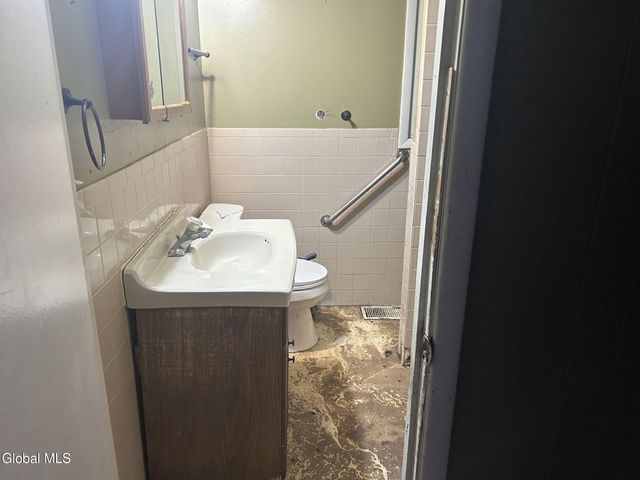 9 O Connell Street, Albany, NY 12209