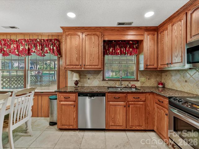 3320 Goldmine Road, Monroe, NC 28110