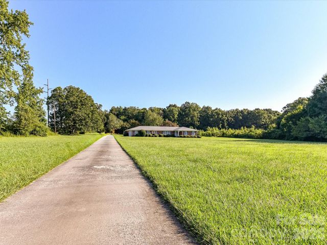 3320 Goldmine Road, Monroe, NC 28110