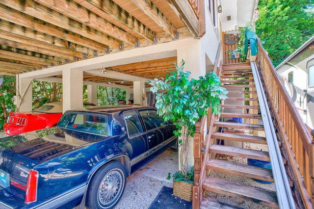 122 Ocean View Drive, Key Largo, FL 33070