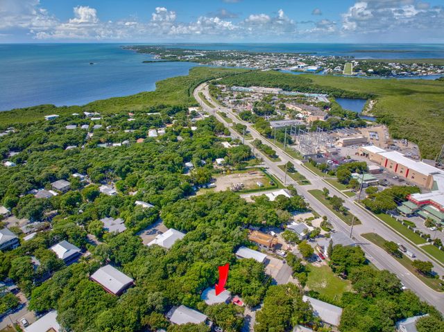 122 Ocean View Drive, Key Largo, FL 33070