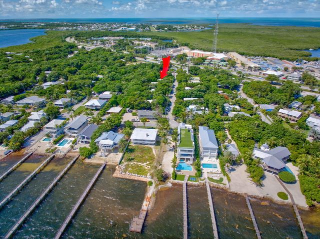 122 Ocean View Drive, Key Largo, FL 33070