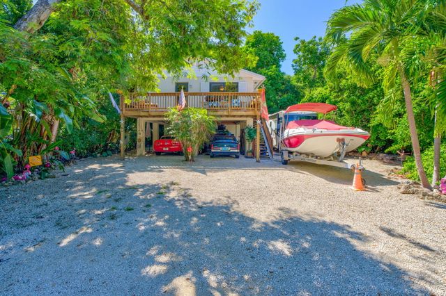122 Ocean View Drive, Key Largo, FL 33070