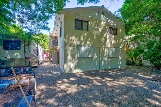 122 Ocean View Drive, Key Largo, FL 33070