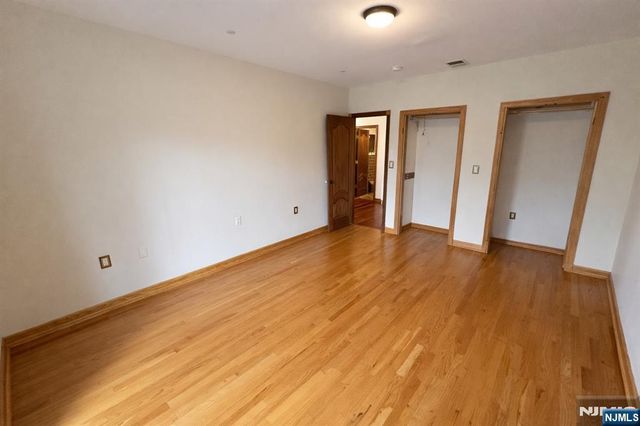 416 Oncrest Terrace, Cliffside Park, NJ 07010