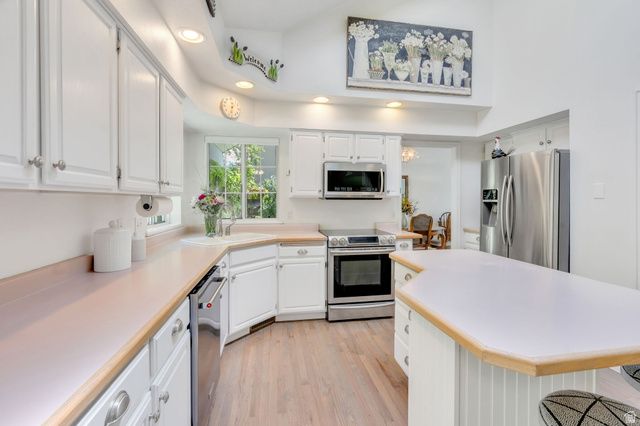 1063 E 1100 N, Pleasant Grove, UT 84062