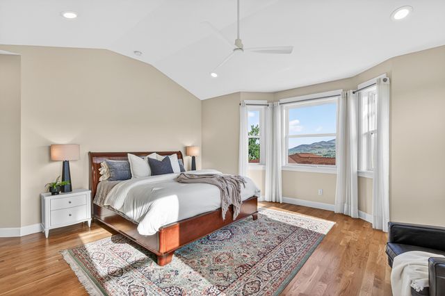 417 Tucker Street, Ashland, OR 97520