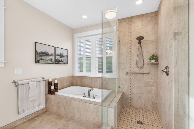 417 Tucker Street, Ashland, OR 97520