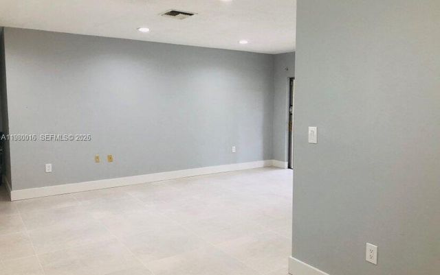 930 Benevento Avenue 930, Coral Gables, FL 33146