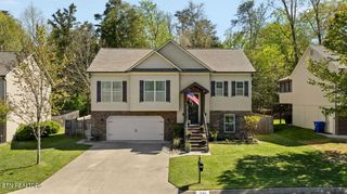 7144 Grizzly Creek Lane, Powell, TN 37849