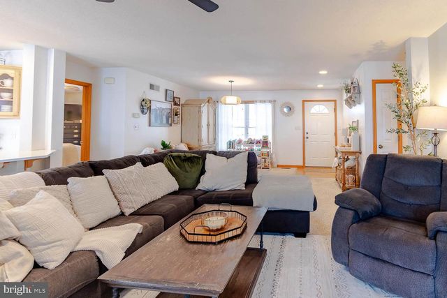 571 MILLGATE RD, Bellefonte, PA 16823