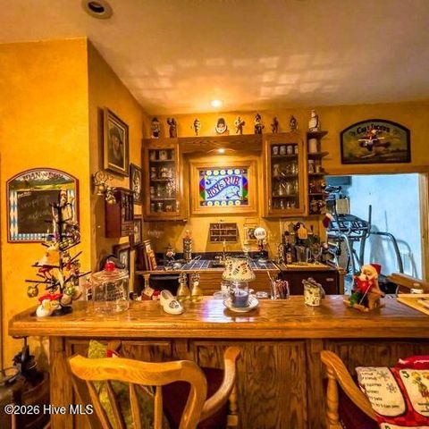 496 Holloway Road, Robbinsville, NC 28771