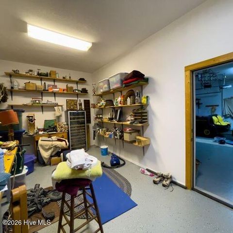 496 Holloway Road, Robbinsville, NC 28771