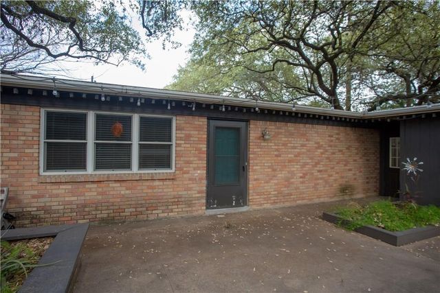 2416 S 5th ST A, Austin, TX 78704