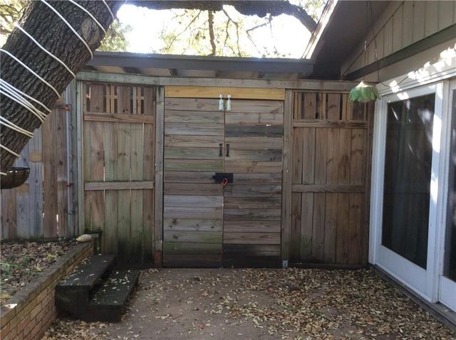 2416 S 5th ST A, Austin, TX 78704