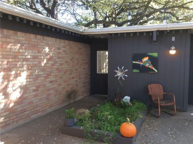 2416 S 5th ST A, Austin, TX 78704