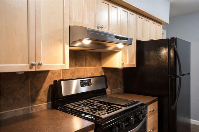 2416 S 5th ST A, Austin, TX 78704