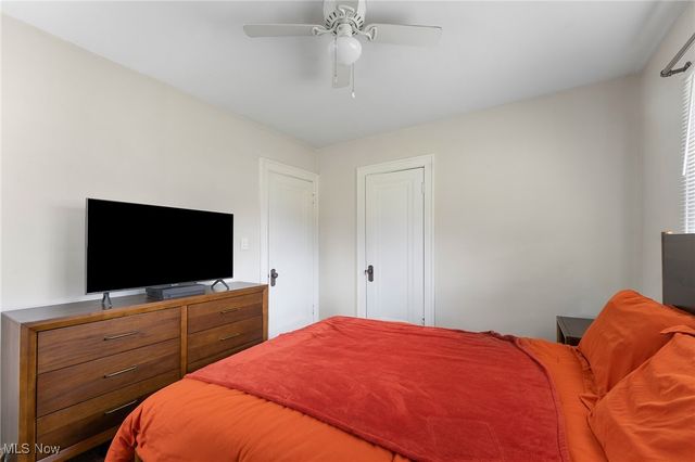 3768 Tod Avenue NW, Warren, OH 44485