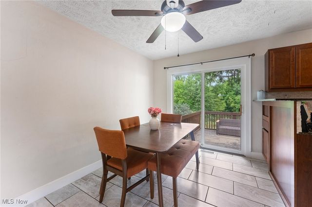 3768 Tod Avenue NW, Warren, OH 44485