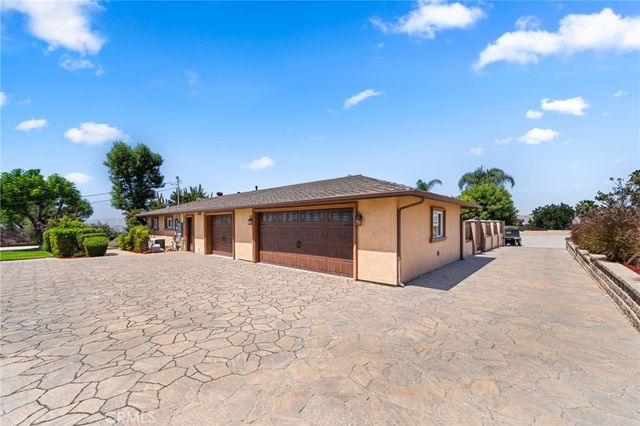 8931 Granite Hill, Jurupa Valley, CA 92509