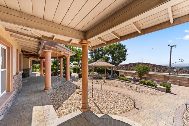 8931 Granite Hill, Jurupa Valley, CA 92509