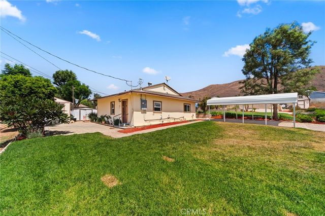 8931 Granite Hill, Jurupa Valley, CA 92509
