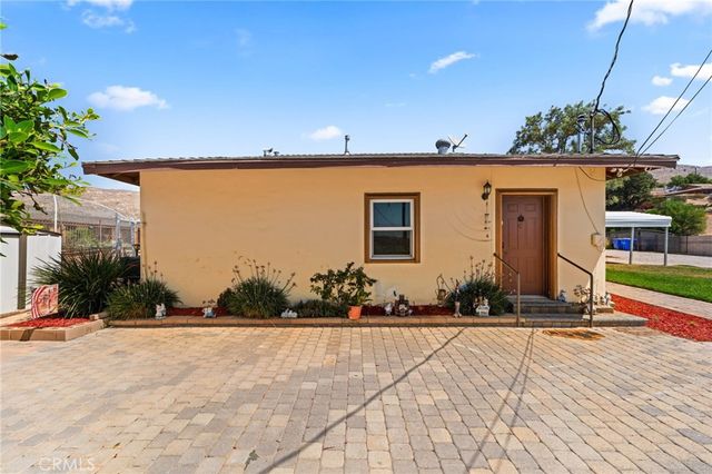 8931 Granite Hill, Jurupa Valley, CA 92509