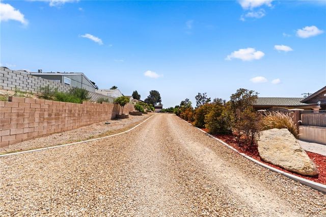 8931 Granite Hill, Jurupa Valley, CA 92509