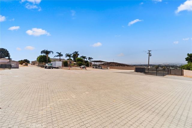 8931 Granite Hill, Jurupa Valley, CA 92509
